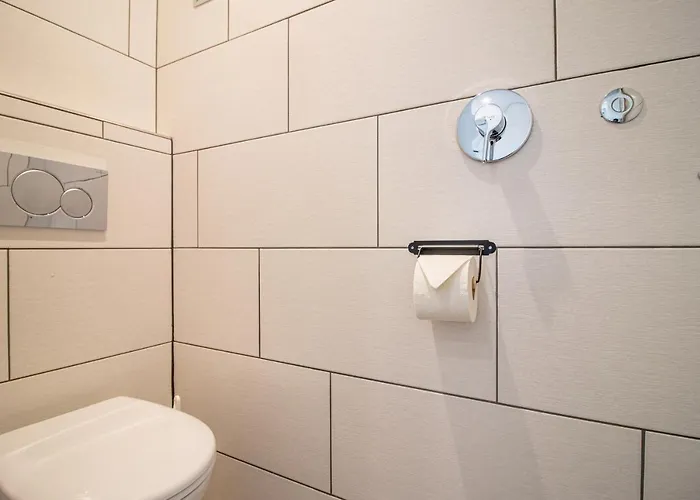 Alexandra 611 By Апартаменты *